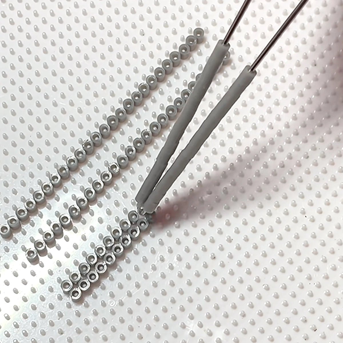 PixDotz - PixDotz Tools Set | Tweezers+Row Aligner+Standing Tray -